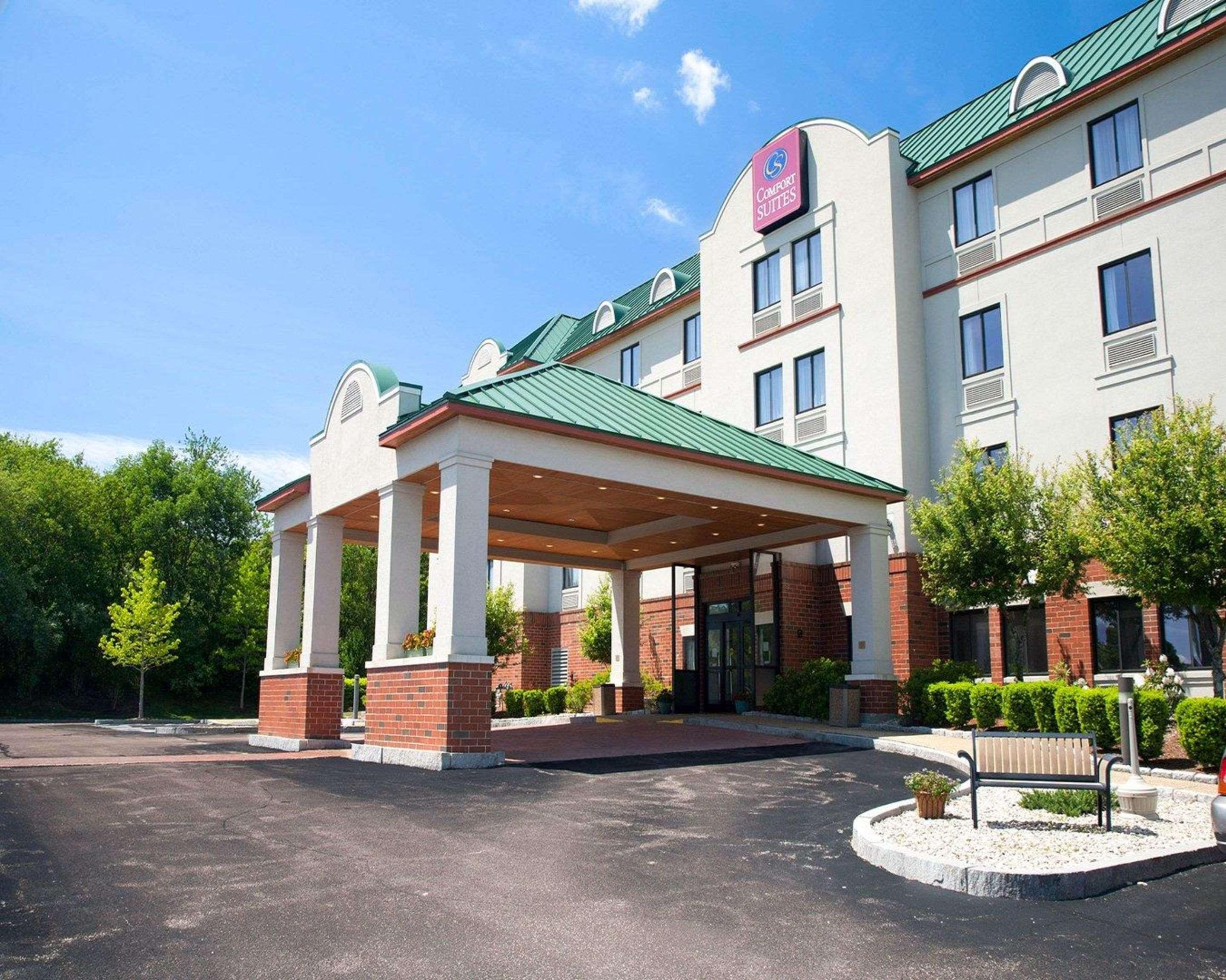 Comfort Suites West Warwick - Providence Exterior foto