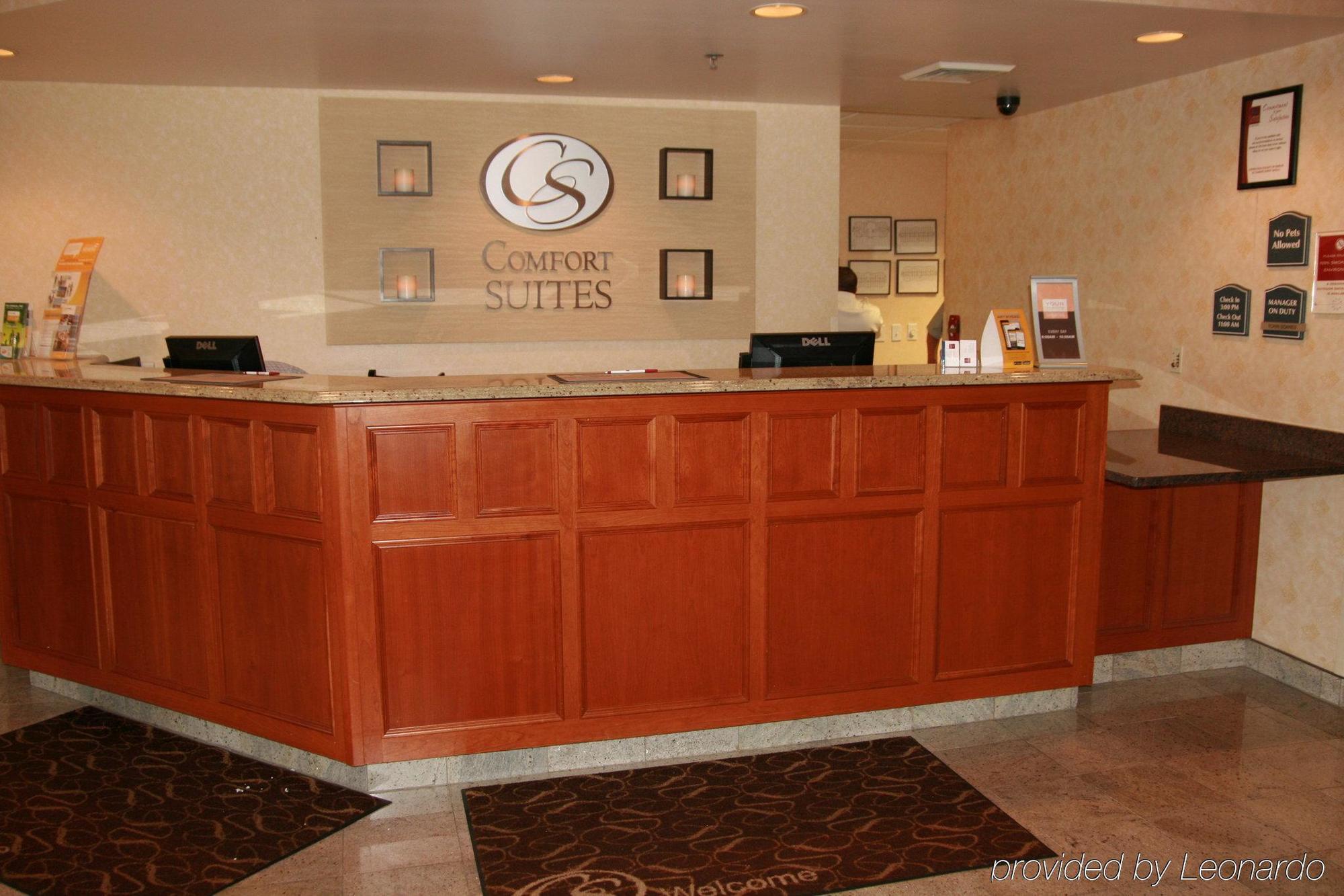 Comfort Suites West Warwick - Providence Exterior foto